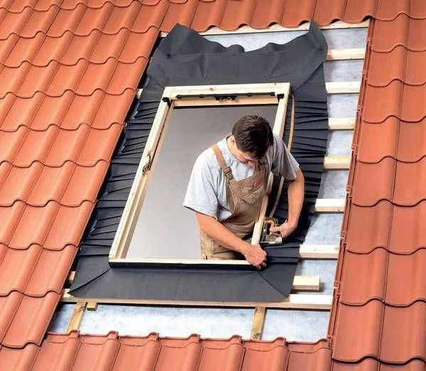 монтаж глухого пластикового окна