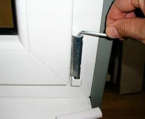 Ремонт и регулировка окон Schuco